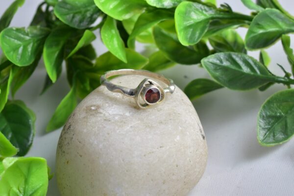 Petite Silver Garnet Heart Ring.